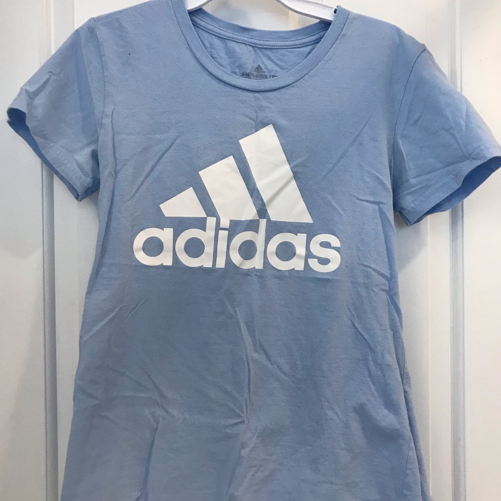 Adidas T-Shirt